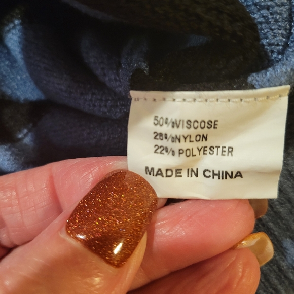 Blue & Black Mockneck Sweater - Picture 7 of 11